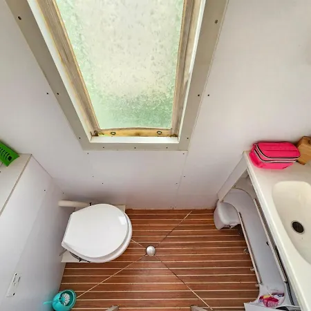 Bådhotel House Boat